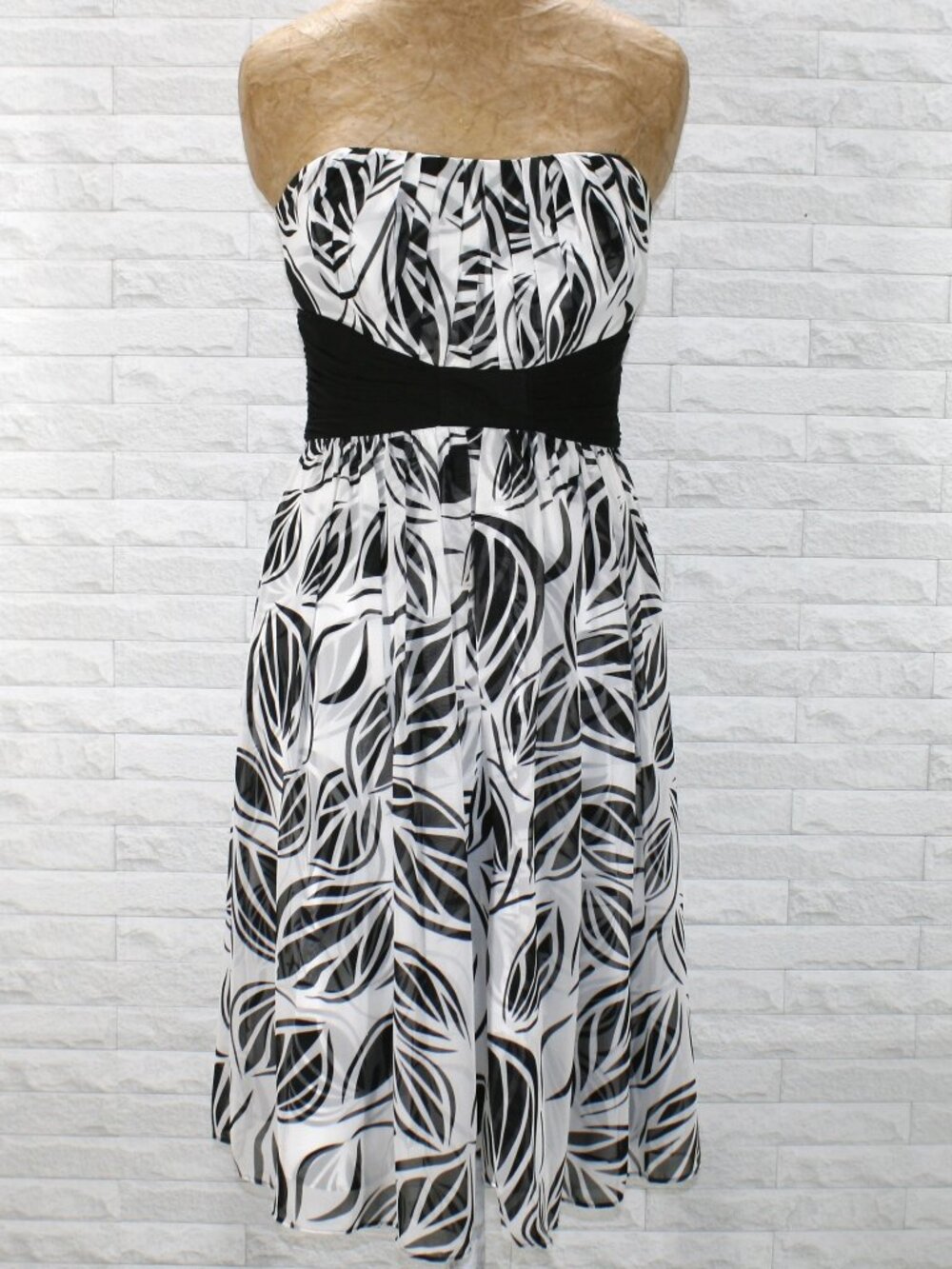 White House Black Market Dress Strapless Printed Chiffon Sheer Wedding Guest 4